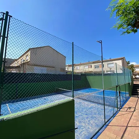 펜션 Adosado En Urbanizacion Encantadora